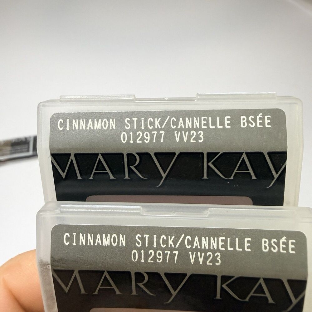 2-Mary Kay Mineral Cheek Color Pressed Powder Cinnamon Stick 0.18oz & 2 Brushes